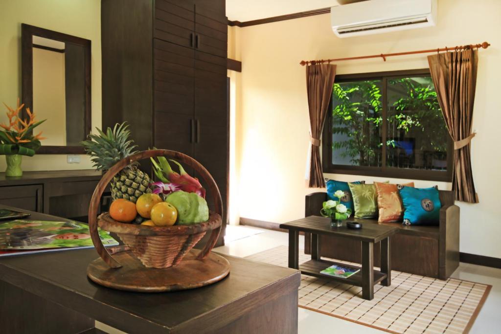 The Villa Laemhin Lagoon Resort Phuket Kamer foto