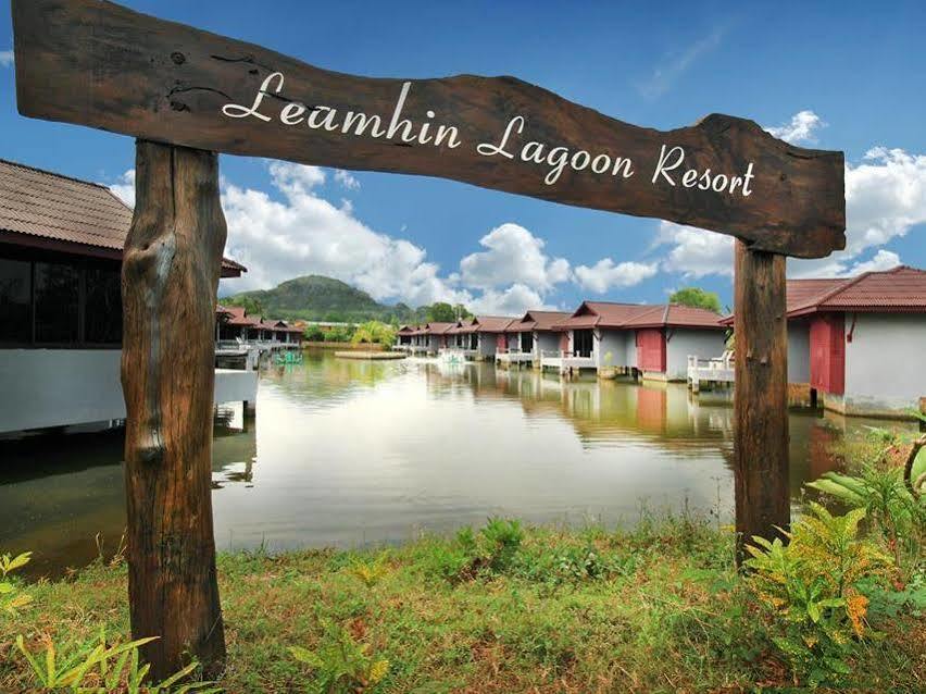 The Villa Laemhin Lagoon Resort Phuket Buitenkant foto